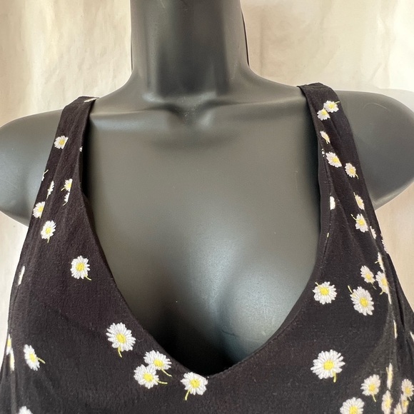 Joules kyra Print Daisy Floral black Tank Top Size Small US 6 - Picture 2 of 7